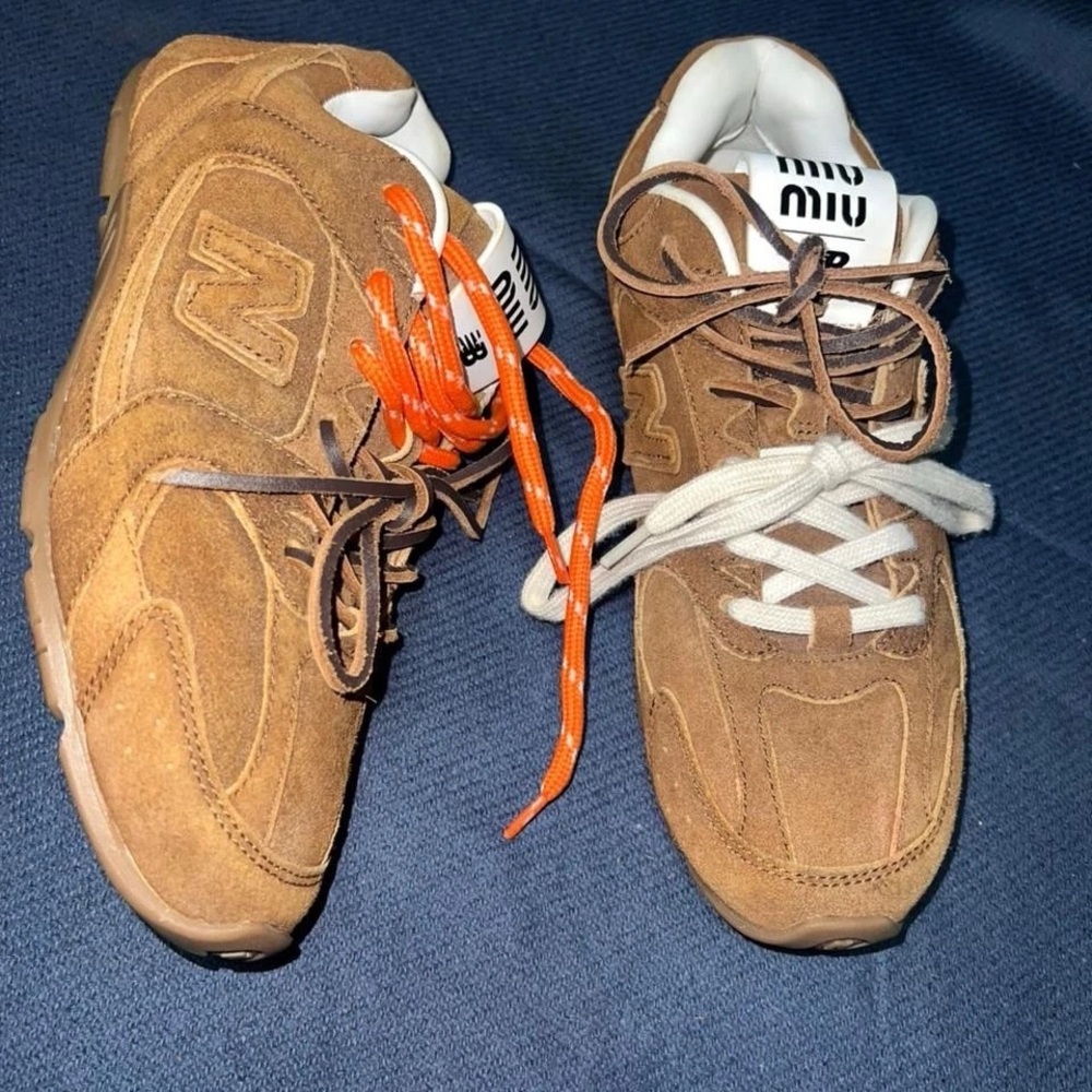 Miu Miu Brown Suede Sneakers with Contrast Laces - Picture 4 of 9